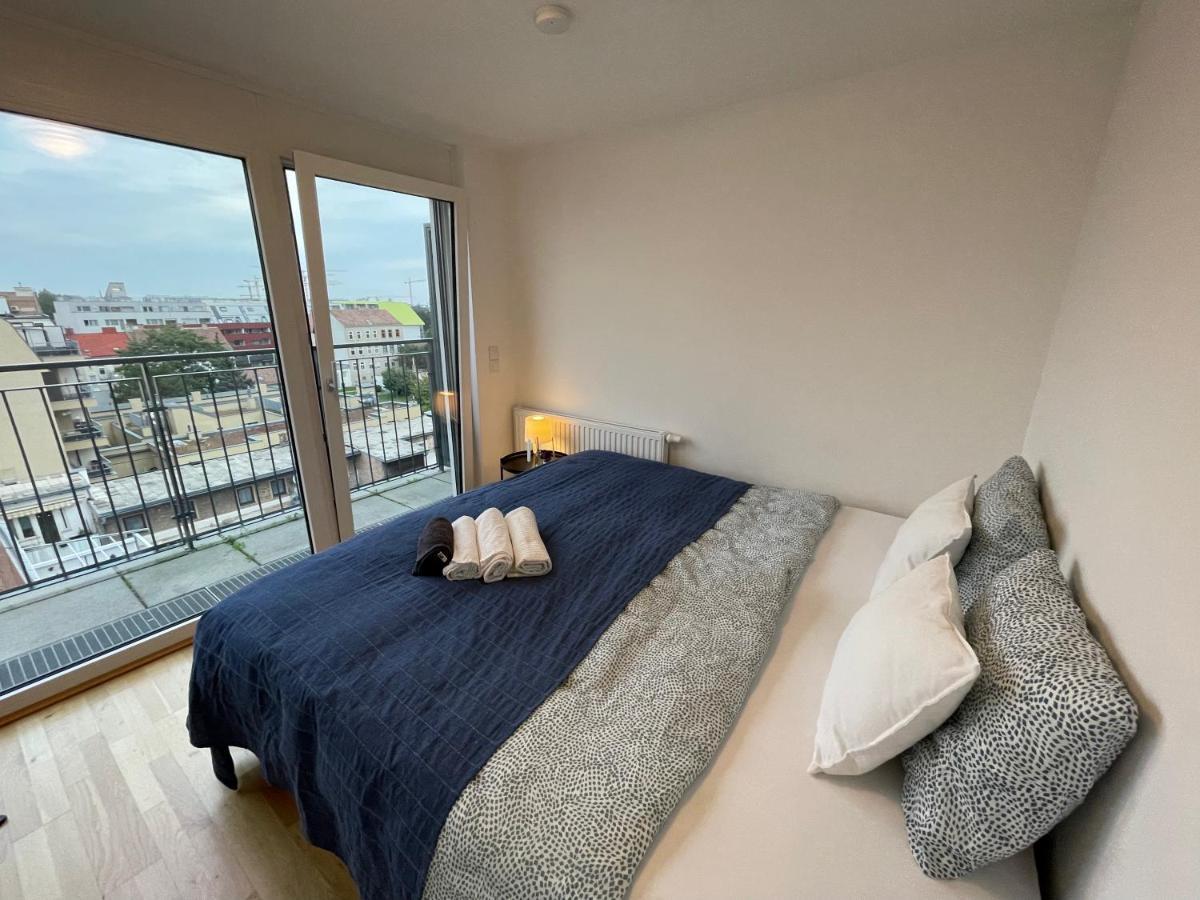 Eca Rooftop Live - Private & Serviced Privatunterkunft Wien